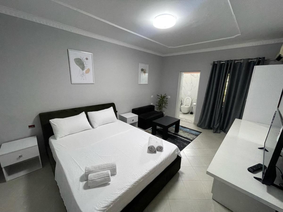 Hotel Ferrari