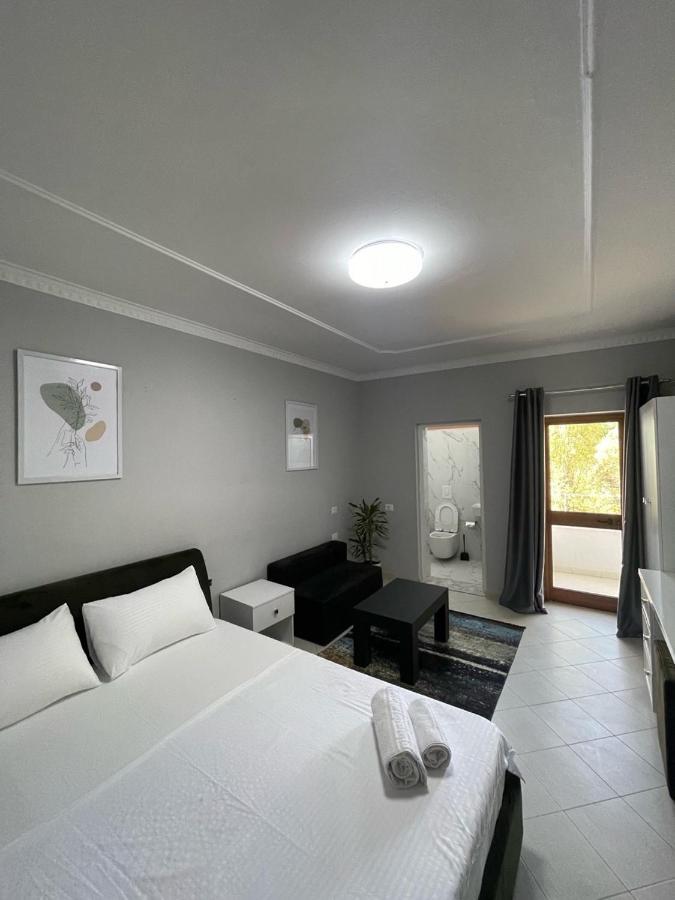 Hotel Ferrari *